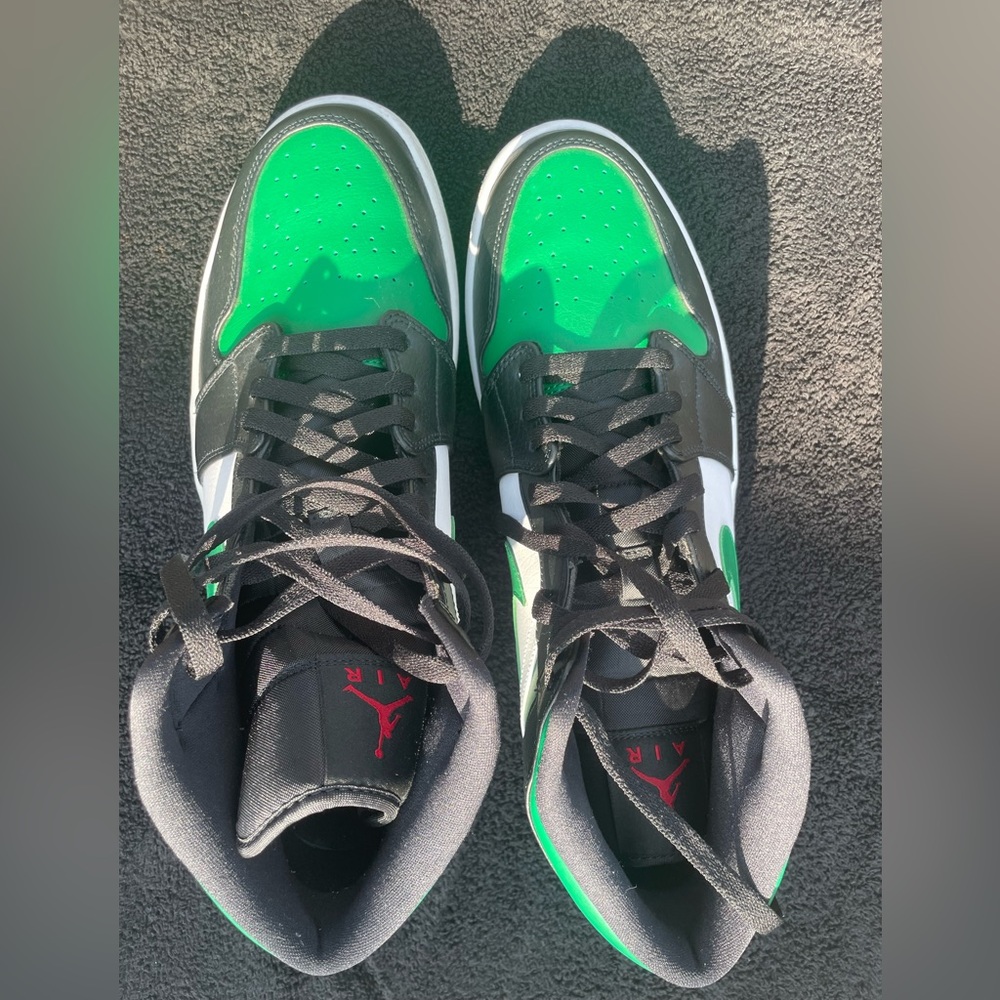 Jordan 1 men’s size 14